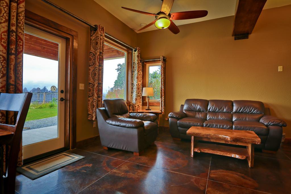 Baycrest Lodge Хомер Экстерьер фото