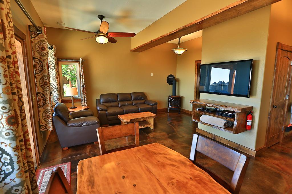 Baycrest Lodge Хомер Экстерьер фото