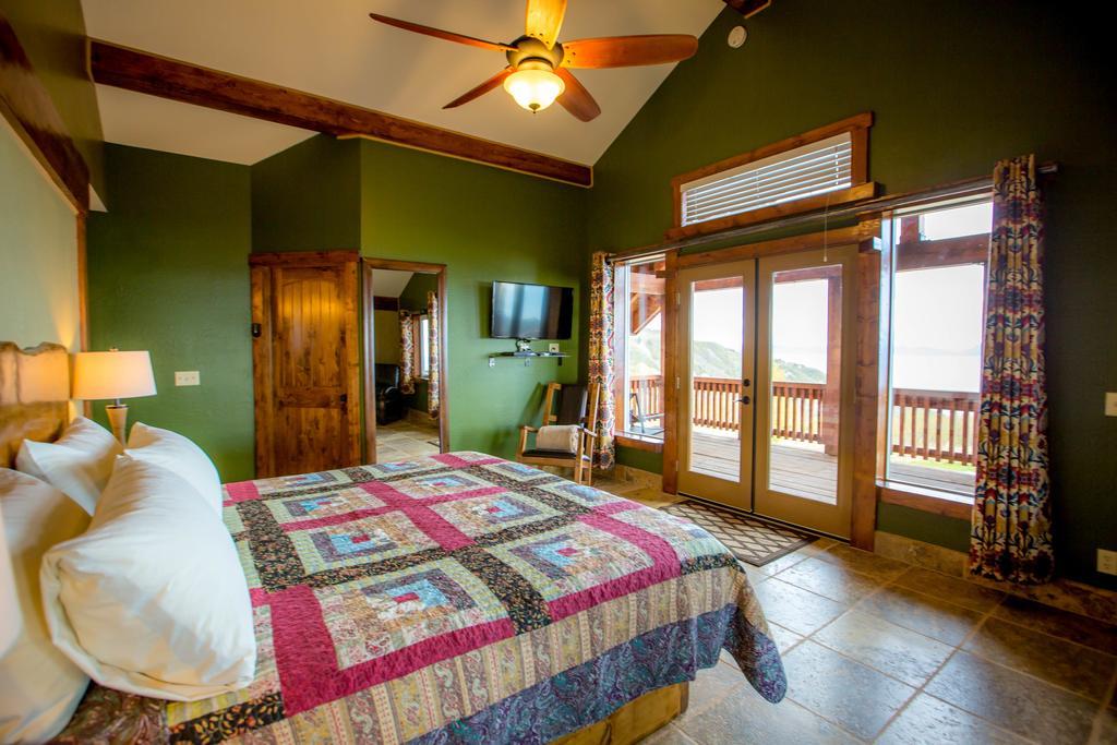 Baycrest Lodge Хомер Экстерьер фото
