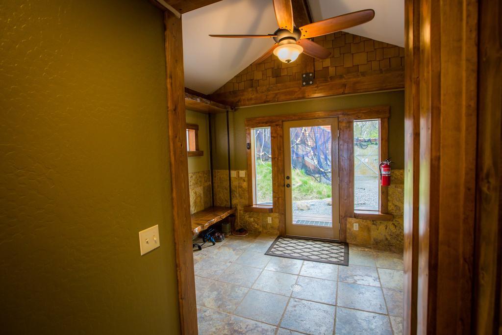 Baycrest Lodge Хомер Экстерьер фото